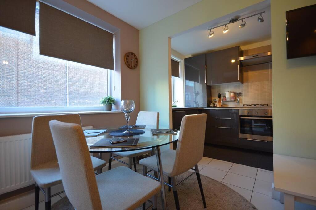 Flat In The Heart Of Camden Town Apartment London Ngoại thất bức ảnh